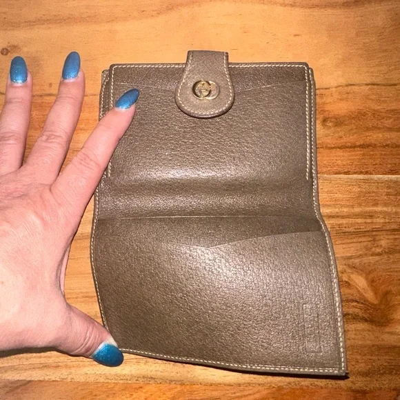 Gucci Compact Sherry Line Kisslock Wallet - Picture 4 of 4